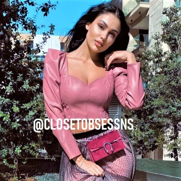 BLOGGER FAVE!!! ZARA Top with Balloon Sleeves - Picture 4 of 16